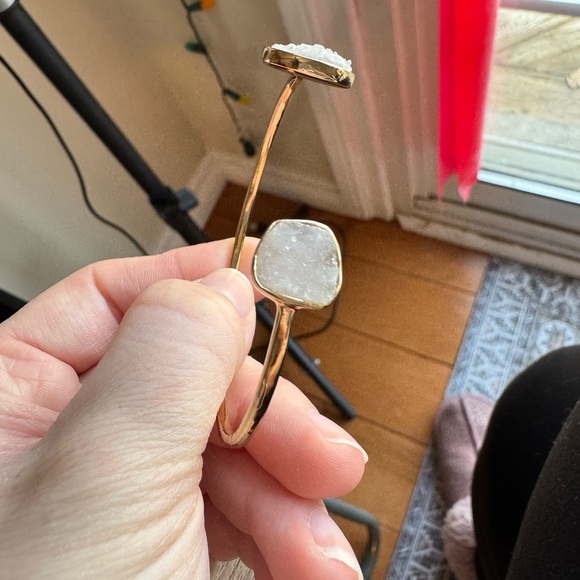 Stella and Dot Crystal Gold Bangle Bracelet - Picture 3 of 5